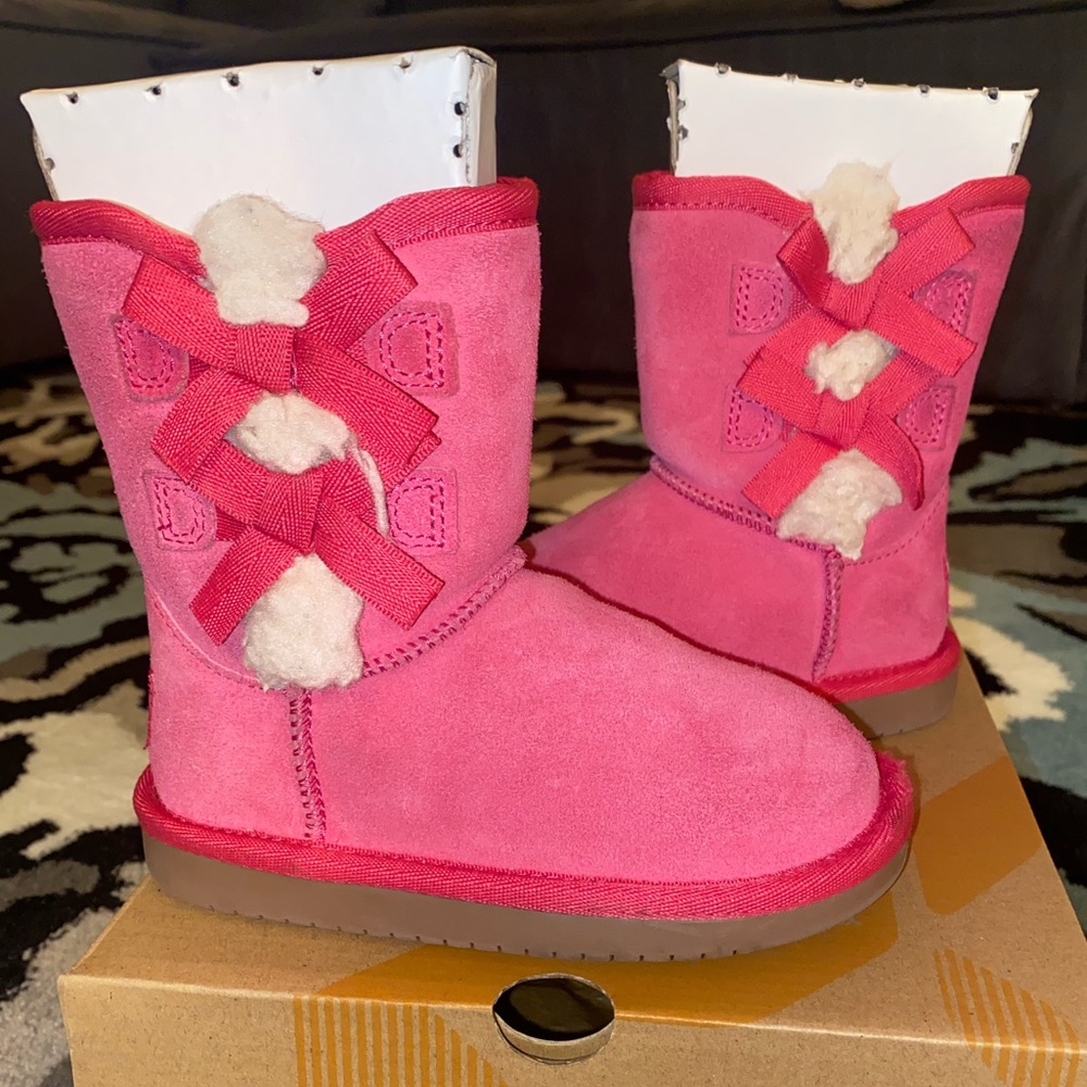 Kookaburra by UGG Toddler Victoria Sport Boot